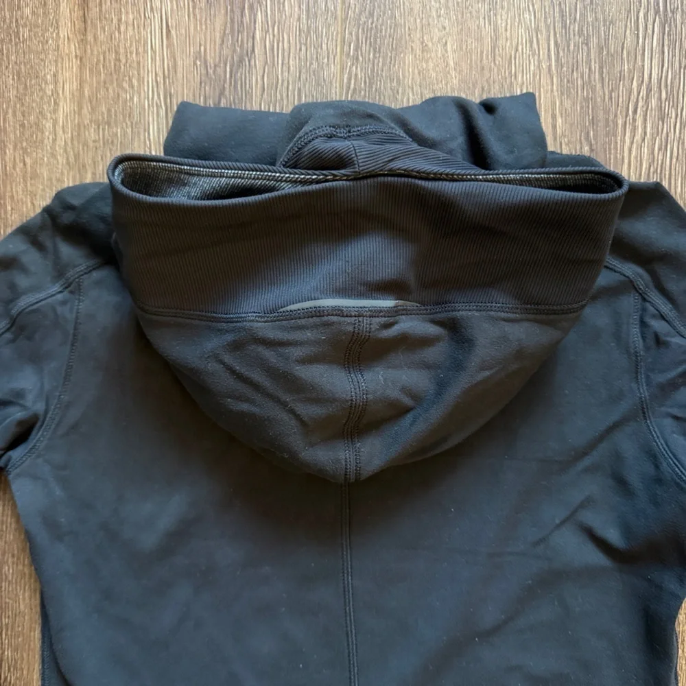 Lululemon hoodie 6